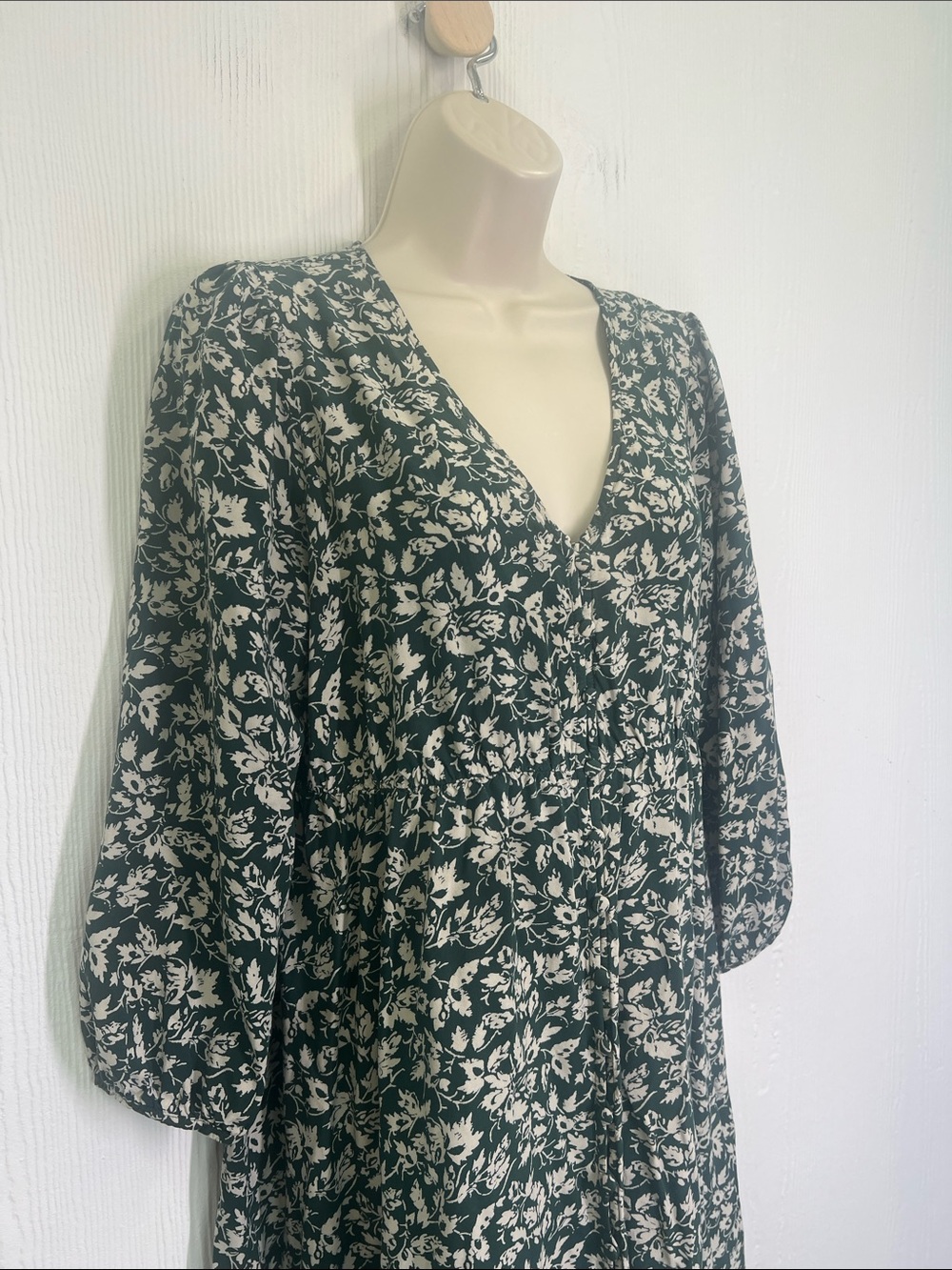Madewell - V Neck Button Down Forest Leaves Long Sleeve Mini Dress Size Small - Picture 4 of 10